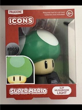 Paladone Super Mario 1-Up Mushroom Light - Green